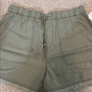 Time and Tru Olive Cargo Shorts